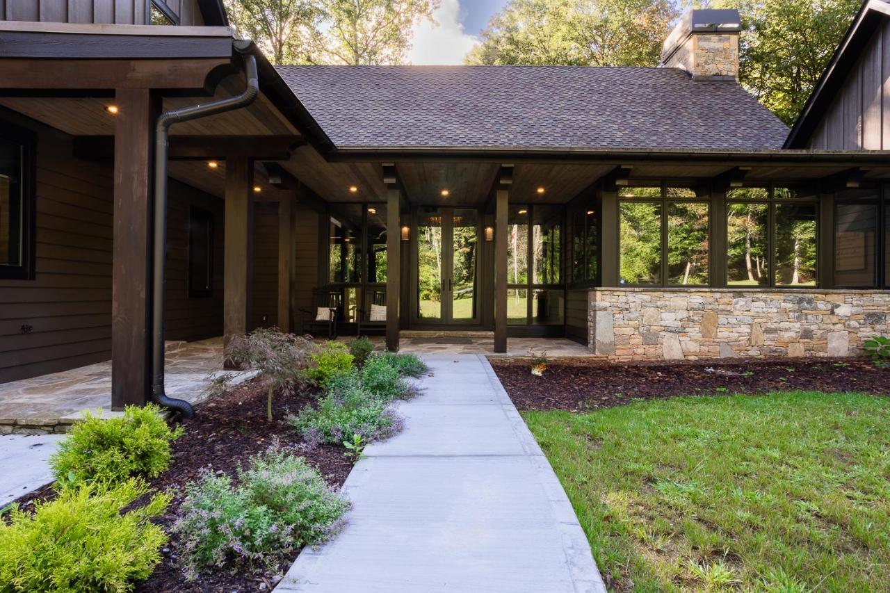 Modern Mountain Creekhouse Villa Maggie Valley Exterior photo