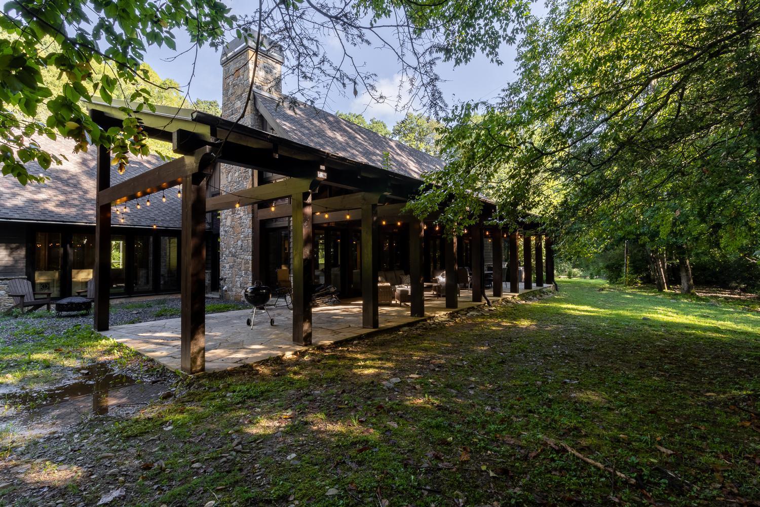 Modern Mountain Creekhouse Villa Maggie Valley Exterior photo